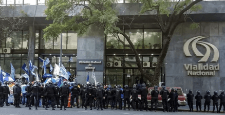 Frenan por seis meses la disolución de Vialidad&nbsp;Nacional