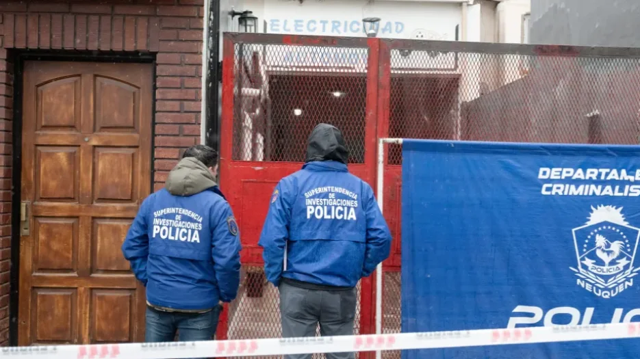 Qué se sabe de la muerte de Leonardo Zaschka en un taller de Neuquén: autopsia, precintos y cocaína